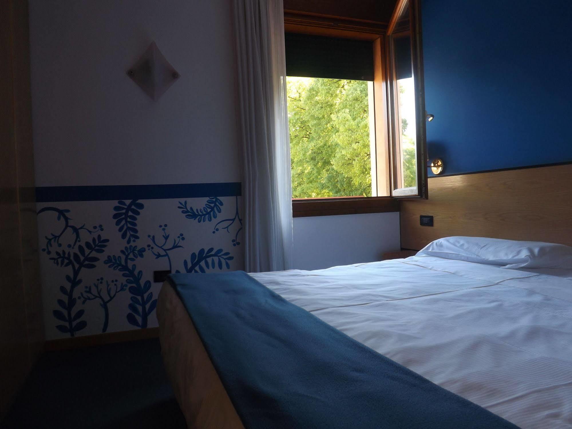 Hotel Damodoro Pordenone Exterior foto
